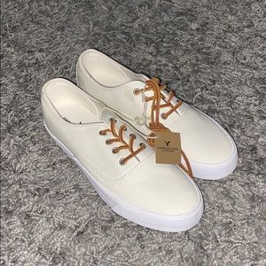 American Eagle Shoes - Size 8. Never worn
